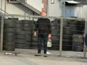 Sukob vlasnika auto-servisa i izvršitelja na Ibarskoj magistrali, policija na terenu