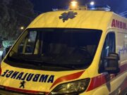 Muškarac povređen u padu sa motora na Pančevačkom putu tokom noći