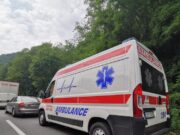 Pešak poginuo u saobraćajnoj nesreći kod Leskovca, istraga u toku