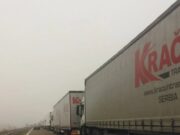 Kamioni na izlazu iz Srbije na Batrovcima čekaju tri sata