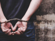 Policija u Novom Sadu pronašla drogu i arsenal oružja u garaži