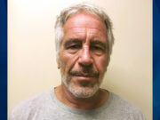 Slučaj Jeffrey Epstein: smrt u zatvoru, sumnje i dokumenti koji otvaraju nova pitanja