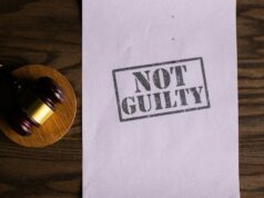 Suđenje za trovanje inspirisano serijom u Parizu, žrtva preživela teške posledice