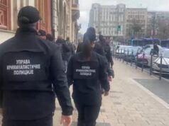 Uhapšen muškarac ispred Rektorata u Beogradu zbog pretnji i govora mržnje