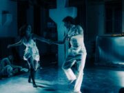 Kandidatkinja iz popularnog plesnog takmičenja u Parizu privedena zbog sumnje na nasilje Couple dancing in a dimly lit room