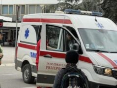 Sudar dva automobila u Obrenovcu, povređeno pet osoba uključujući dvoje dece