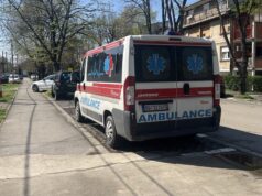 Muškarac preminuo na ulici u centru Ripnja, sumnja se na srčani udar