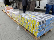Na graničnom prelazu Bezdan zaplenjeno blizu 2.000 bokseva cigareta, uhapšen vozač iz Pančeva