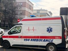 Muškarac teško povređen nakon pada sa krova letnjikovca na Savskom vencu