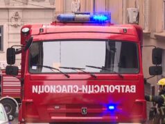 Požar u stambenoj zgradi na Zvezdari, dim do 14. sprata