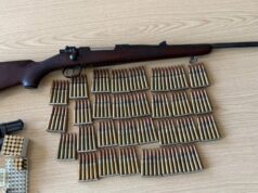 Policija pronašla oružje i municiju kod muškarca u okolini Rače, podneta prijava