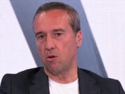 Novinar zadržan u podrumu tokom izveštavanja u kopnenoj zoni bezbednosti