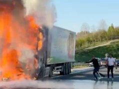 Požar na kamionu na auto-putu Miloš Veliki, saobraćaj obustavljen
