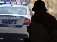 Osumnjičena žena (71) iz okoline Srbobrana, pronađeni paketići droge u kući