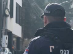 Saobraćajna nezgoda i napad na policajca u Rakovici, uhapšen jedan osumnjičeni