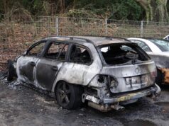 Automobil zapaljen na parkingu kod škole u Bezansonu, policija istražuje slučaj