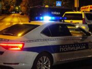 Napad na dvojicu tinejdžera na Voždovcu, povređeni hospitalizovani