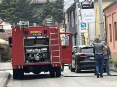 Požar u selu Gornja Gorevnica kod Čačka, vatrogasci sprečili širenje vatre