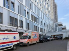 Sudar automobila i autobusa kod BIGZ-a u Beogradu, vozač teško povređen