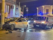 Sudar dva automobila kod Ribarića, saobraćaj obustavljen na putu