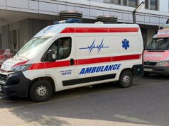 Telo pronađeno na ulici na Banjici, policija na mestu događaja