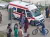 Vozač kvada udario devojku na trotoaru u Sjenici, teško povređena prevezena u bolnicu