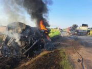 HRINIKAMAGAZIN.RS NA LICU MESTA! Sudar dva kamiona na putu Ruma – Irig: Jedan vozač poginuo u požaru, drugi teško povređen (FOTO)