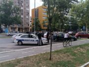 POLICIJA NA NOGAMA! Traži se pucač iz Novog Sada: Ranio mladića koji je krvav uleteo u kiosk brze hrane, sumnja se da je motiv napada OVO