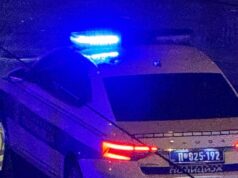 Motociklista sleteo u reku tokom policijske potere u Novom Pazaru