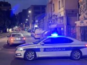 Policijska potera na Ledinama, uhapšena dvojica maloletnika nakon sudara