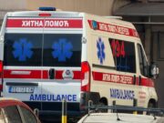 Četiri saobraćajne nezgode u Beogradu tokom noći, jedan mladić teško povređen