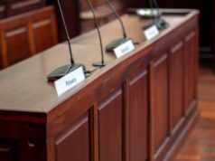 Dvoje strimera optuženo u Nici zbog smrti tokom onlajn prenosa