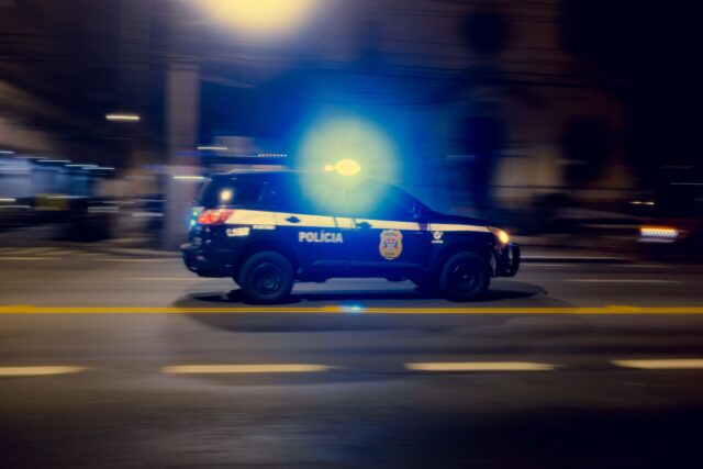 muskarac-ubijen Muškarac ubijen tokom policijske potere kod Avinjona, pokrenuta istraga