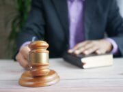 Tužilaštvo traži 18 godina zatvora za maloletnika zbog ubistva u Haute-Marne Tužilaštvo traži 18 godina zatvora za maloletnika zbog ubistva u Haute-Marne – suđenje u Haute-Marne