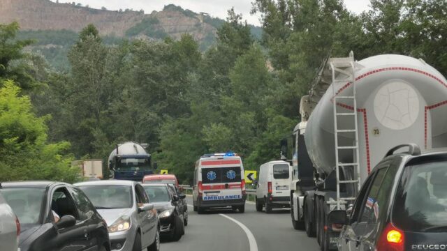 nesreca-u-maloj Nesreća u Maloj Moštanici kod Obrenovca, muškarac preminuo od strujnog udara