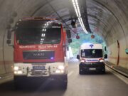 Kamion izgubio kontrolu u tunelu Lipak kod Beograda, vozač izašao nepovređen Kamion izgubio kontrolu u tunelu Lipak kod Beograda, vozač izašao nepovređen – incident u tunelu Lipak