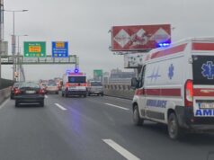 Saobraćajna nesreća kod Orlovače, dvojica muškaraca teško povređena Saobraćajna nesreća kod Orlovače, dvojica muškaraca teško povređena