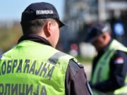 Saobraćajna nesreća kod Ušća na Novom Beogradu, uhapšen mladić, devojka teško povređena Saobraćajna nesreća kod Ušća na Novom Beogradu, uhapšen mladić, devojka teško povređena