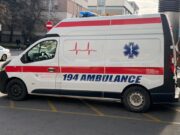Saobraćajna nesreća kod Kotor Varoši, poginula tri mladića u automobilu Incident na bazenu u Resniku, žena (54) bez svesti nakon skoka u vodu