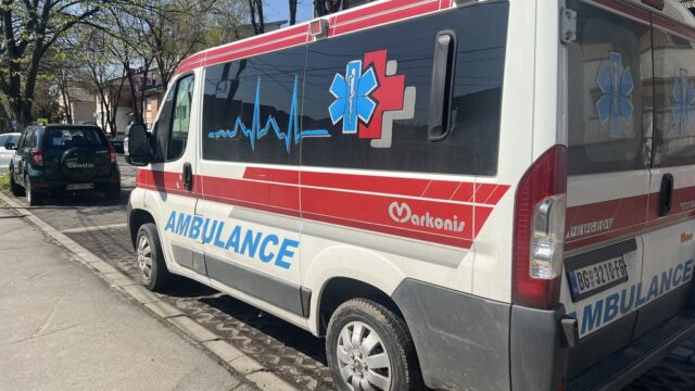Muškarac pronađen mrtav na ulici u Zemunu, policija istražuje slučaj – muškarac pronađen mrtav u Zemunu