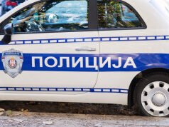 Dve osobe uhapšene zbog krađe luksuznih vozila u Bačkoj Palanci Dve osobe uhapšene zbog krađe luksuznih vozila u Bačkoj Palanci