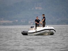 Nestanak muškarca u Dunavu kod Bele stene, pokrenuta potraga policije Nestanak muškarca u Dunavu kod Bele stene, pokrenuta potraga policije – nestanak muškarca na Dunavu