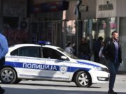 ULAZIO U TUĐE AUTOMOBILE I VOZIO IH PO GRADU: Mladić uhapšen zbog serije INCIDENATA u Beogradu Mladić uhapšen zbog krađe i neovlašćenog korišćenja vozila u Novom Beogradu – krađa vozila u Novom Beogradu