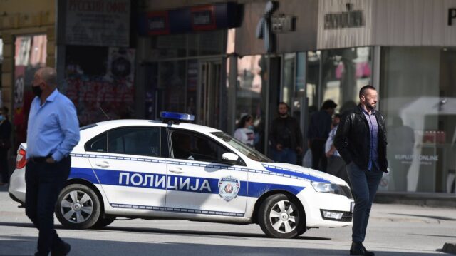 mladic-uhapsen Mladić uhapšen zbog krađe i neovlašćenog korišćenja vozila u Novom Beogradu – krađa vozila u Novom Beogradu