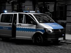 Bezbednosne mere tokom posete pape u Francuskoj, policija koristi dronove Bezbednosne mere tokom posete pape u Francuskoj, policija koristi dronove