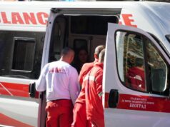 Muškarac doživeo strujni udar i pao sa merdevina kod Lazarevca, teško povređen Muškarac doživeo strujni udar i pao sa merdevina kod Lazarevca, teško povređen – strujni udar kod Lazarevca