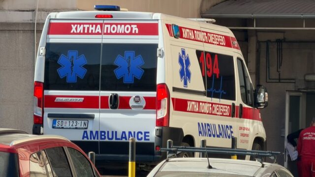 muskarac-poginuo Muškarac poginuo tokom seče drva u šumi kod Ivanjice, sin pronašao telo – nesreća u šumi kod Ivanjice