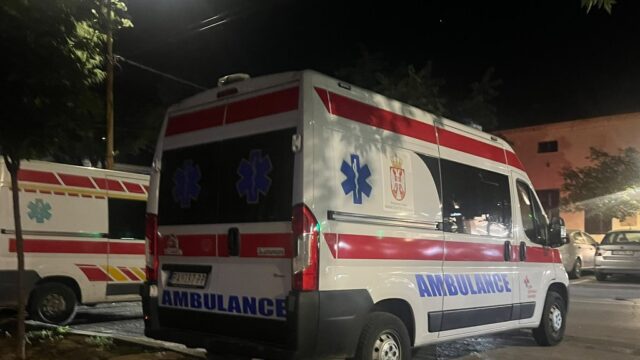 saobracajna-nesreca Saobraćajna nesreća u Zemunu, biciklista teško povređen i prevezen u bolnicu