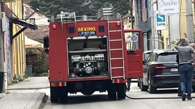 pozar-u-plavincu Požar u Plavincu kod Smedereva, preminuo muškarac, mladić povređen