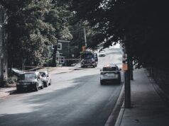 Sukob komšija u Leesburgu, uhapšen muškarac zbog napada i pretnji Sukob komšija u Leesburgu, uhapšen muškarac zbog napada i pretnji – napad i pretnje u Leesburgu